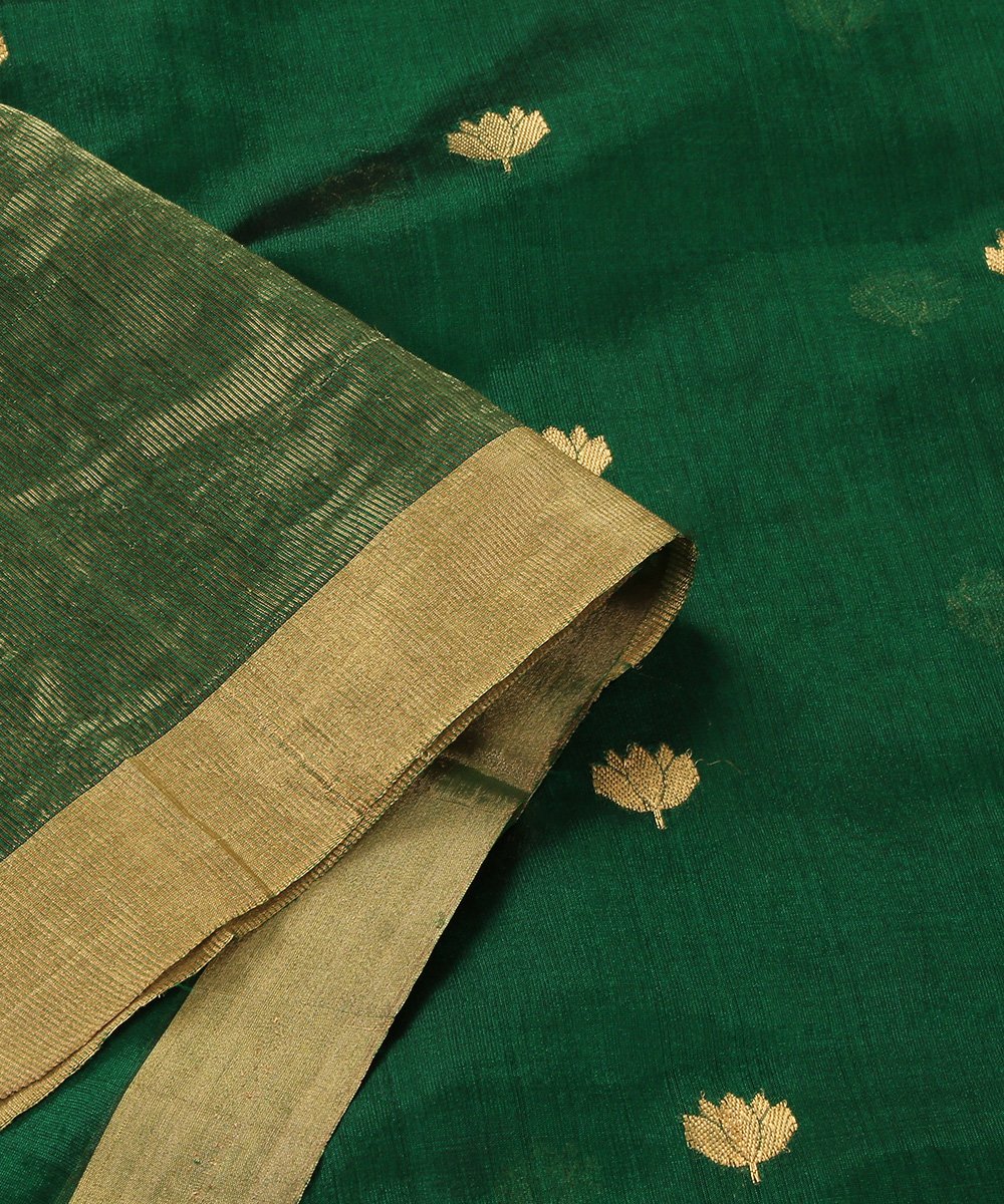 Handloom_Green_Pure_Chanderi_Silk_Eknaliya_Chanderi_Dupatta_with_Mogra_Booti_WeaverStory_04