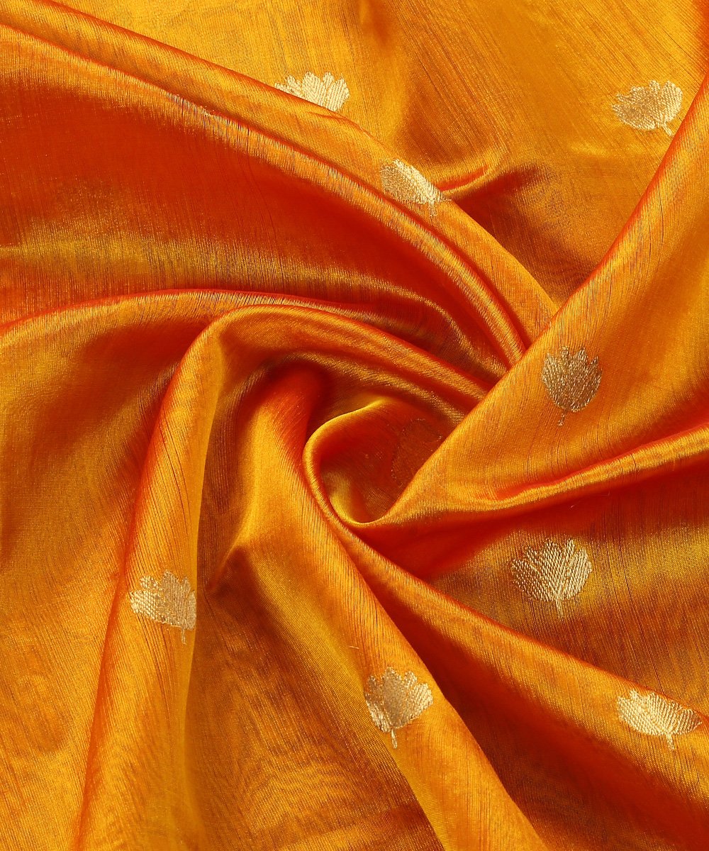 Mustard_Handloom_Pure_Chanderi_Silk_Chanderi_Dupatta_with_Mogra_Booti_WeaverStory_05