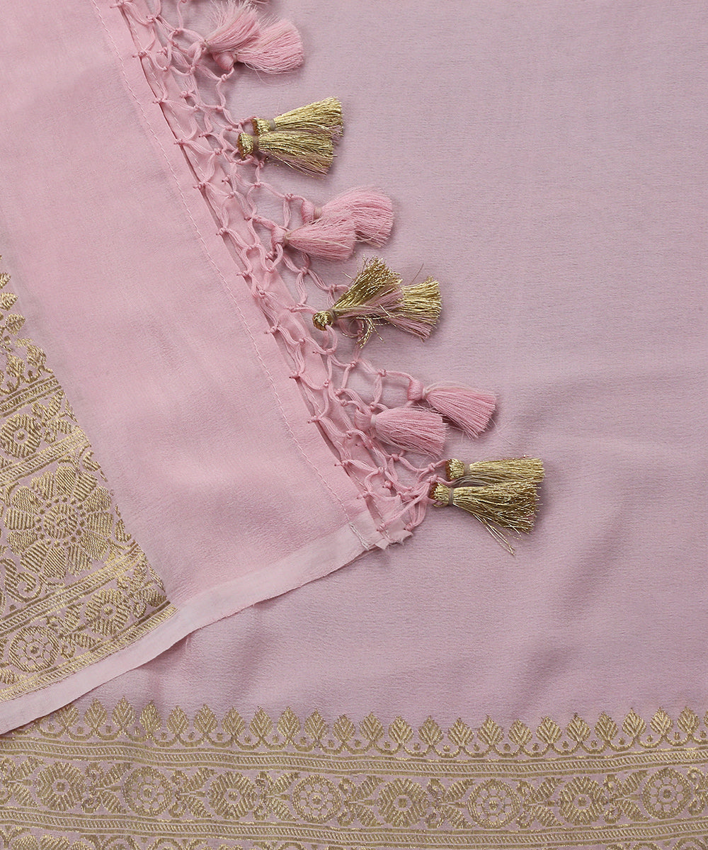 Light_Pink_Handloom_Georgette_Banarasi_Dupatta_With_Kadhwa_Border_WeaverStory_04