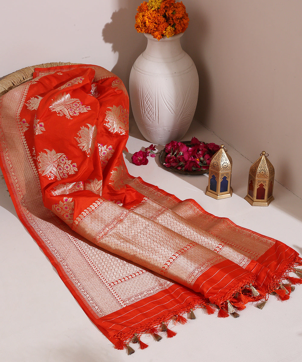 Orange_Handloom_Banarasi_Katan_Silk_Dupatta_with_Floral_Bunches_WeaverStory_01