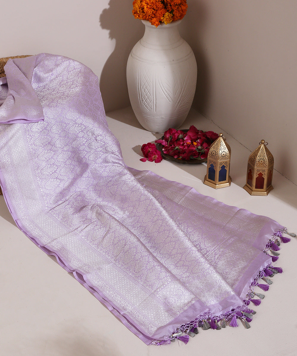 Lilac_Handloom_Banarasi_Katan_Silk_Dupatta_with_Silver_Zari_WeaverStory_01