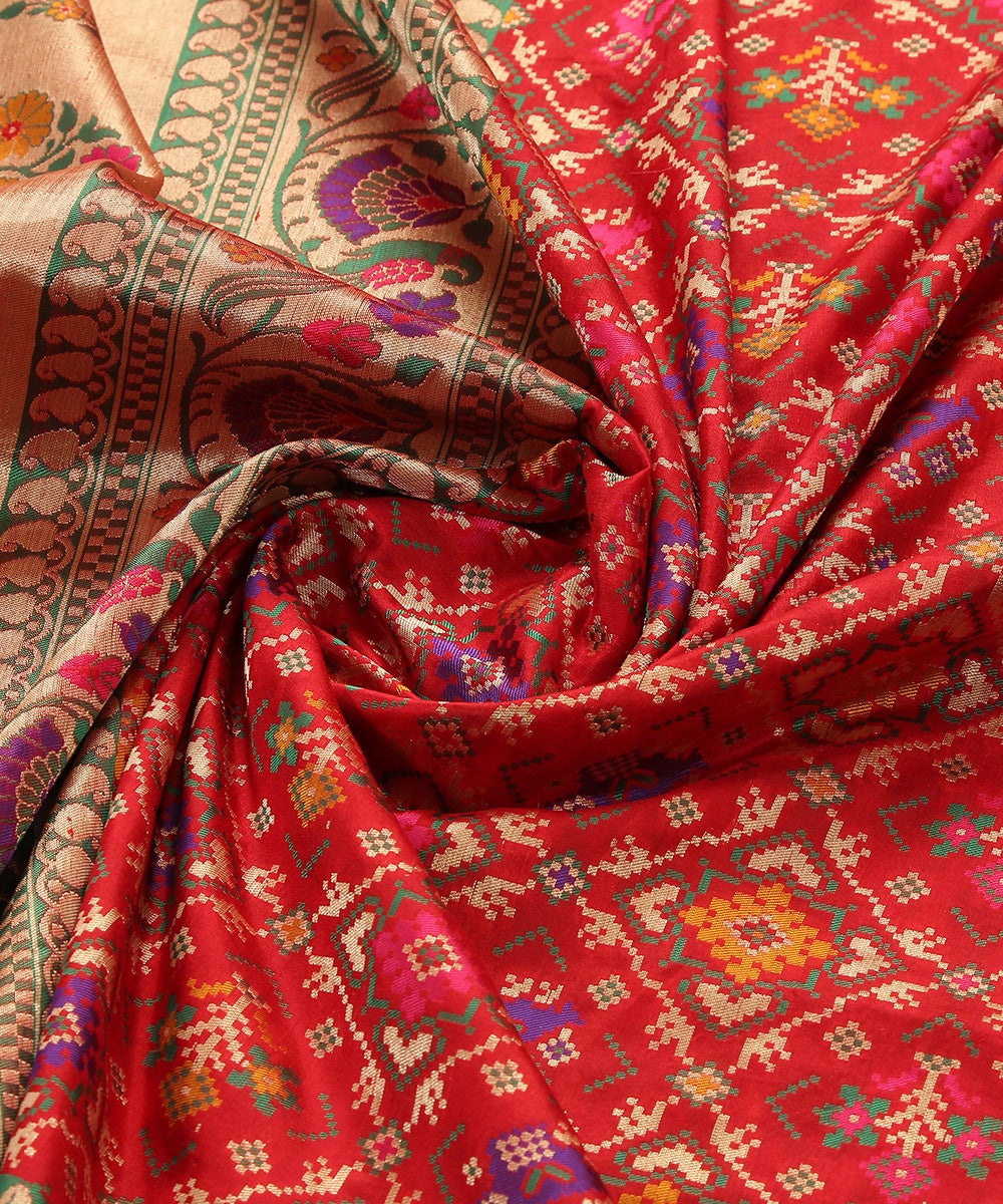 Red_Handloom_Pure_Katan_Silk_Cutwork_Patola_Banarasi_Dupatta_With_Meenakari_Design_WeaverStory_05