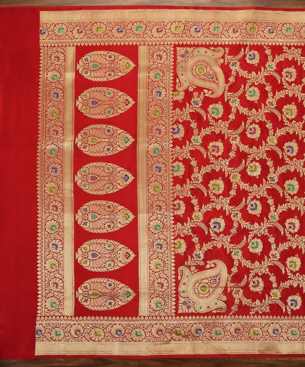 Handloom_Red_Pure_Katan_Silk_Banarasi_Dupatta_with_Real_Zari_Meenakari_WeaverStory_02