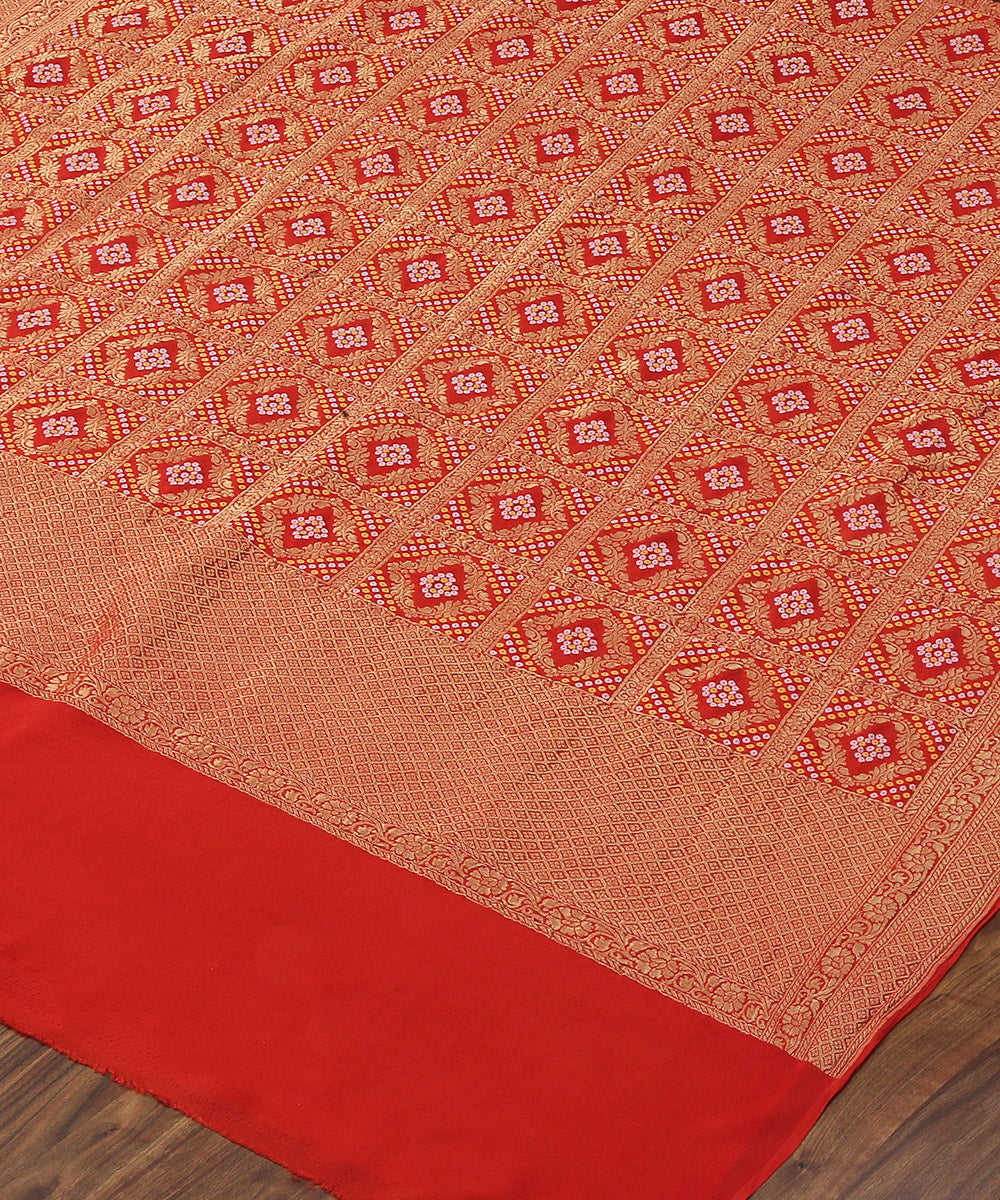 Handloom_Red_Cutwork_Weave_Banarasi_Bandhej_Dupatta_WeaverStory_03