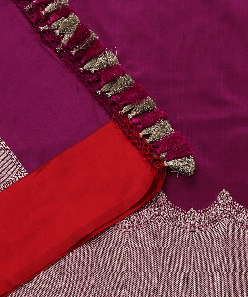 Handloom_Purple_Kadhwa_Pure_Katan_Silk_Banarasi_Dupatta_With_Silver_Zari_Red_Border_WeaverStory_04