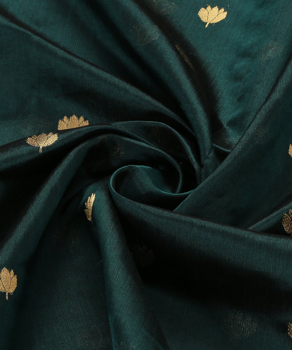 Green_Handloom_Eknaliya_Chanderi_Silk_Dupatta_with_Lotus_Motifs_WeaverStory_05