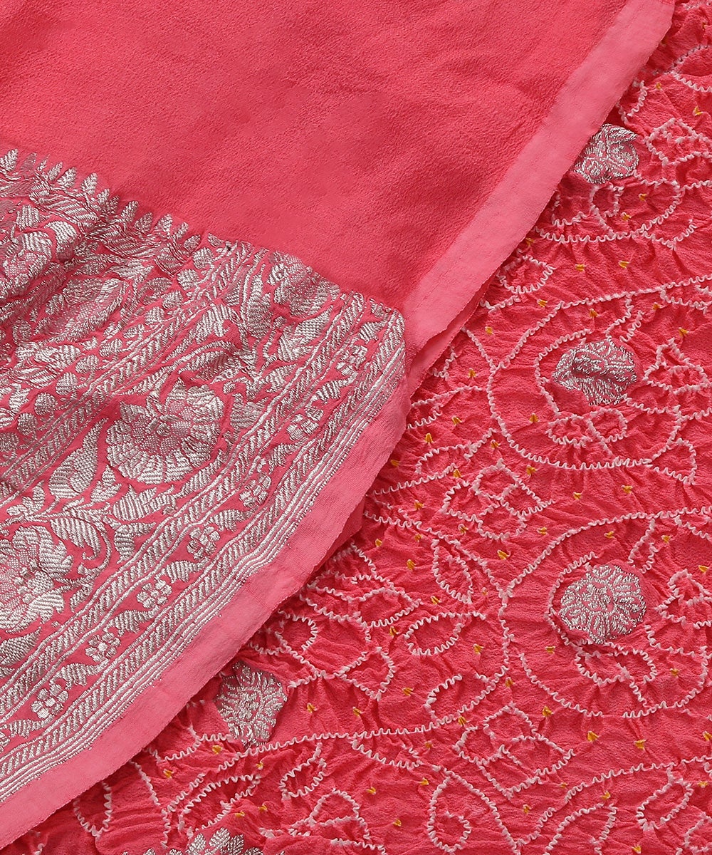 Handloom_Pink_Georgette_Kadhwa_Banarasi_Bandhej_Dupatta_with_Silver_Zari_Design_WeaverStory_04