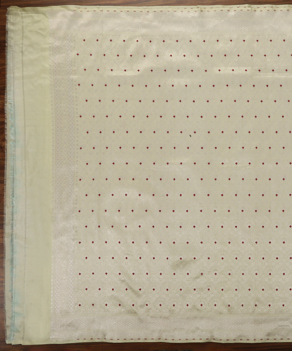 Handloom_Yellow_Pure_Katan_Silk_Kimkhab_Banarasi_Dupatta_With_Red_Meenakari_and_Silver_Zari_WeaverStory_02