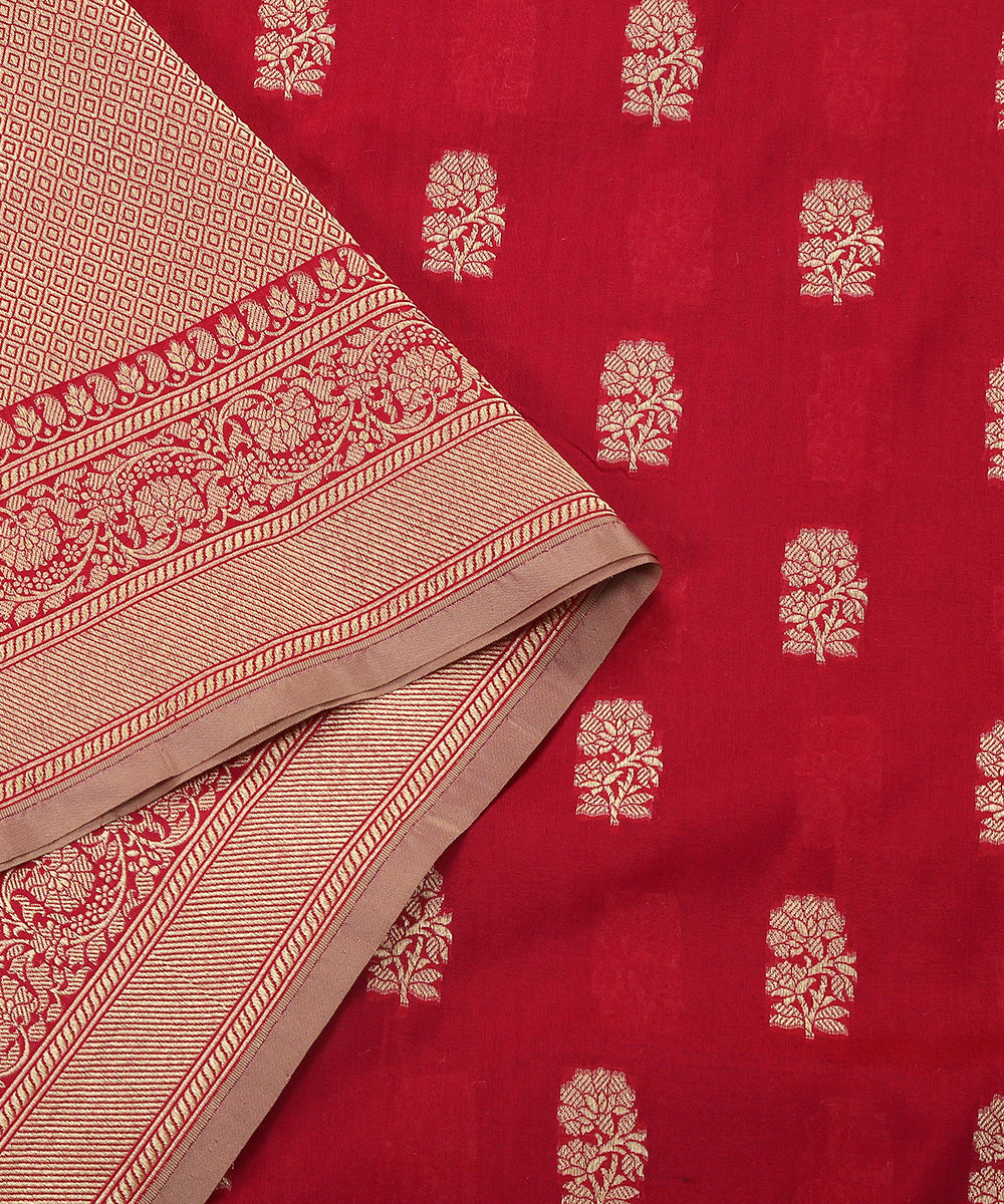 Handloom_Pink_Katan_Georgette_Banarasi_Dupatta_with_Small_Cutwork_Gold_Booti_WeaverStory_04