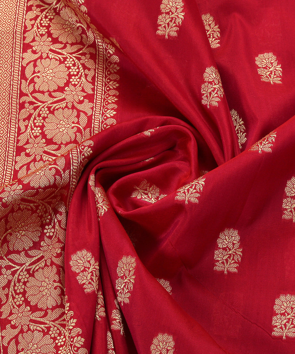 Handloom_Pink_Katan_Georgette_Banarasi_Dupatta_with_Small_Cutwork_Gold_Booti_WeaverStory_05