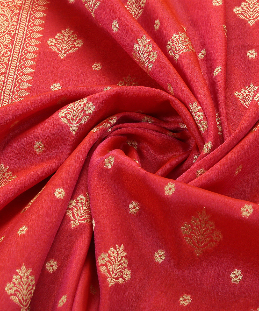 Pink_Handloom_Katan_Georgette_Banarasi_Dupatta_with_Floral_Booti_WeaverStory_05
