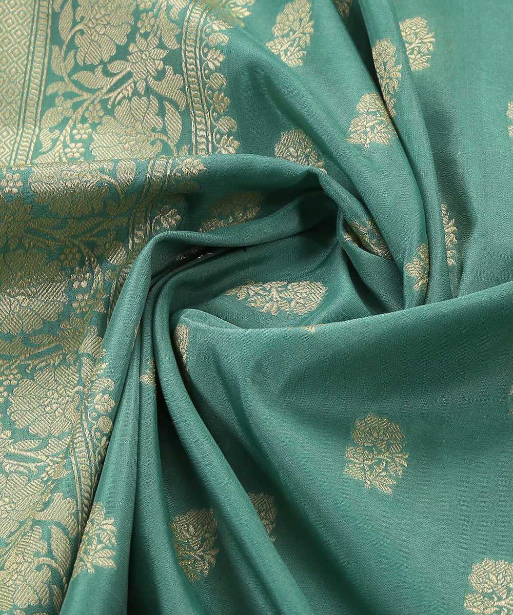 Handloom_Green_Katan_Georgette_Banarasi_Dupatta_with_Jaal_Border_WeaverStory_05