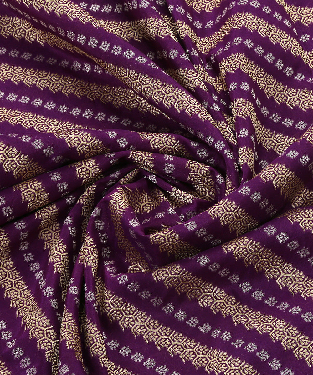Handloom_Purple_Katan_Georgette_Banarasi_Dupatta_with_Aada_Jaal_WeaverStory_05