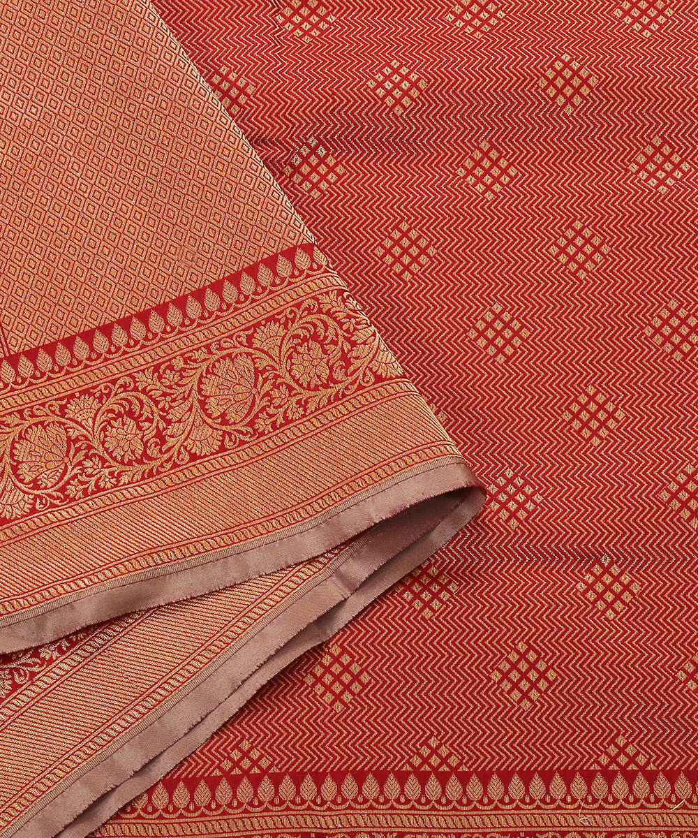 Rust_Handloom_Pure_Katan_Silk_Brocade_Banarasi_Dupatta_WeaverStory_04