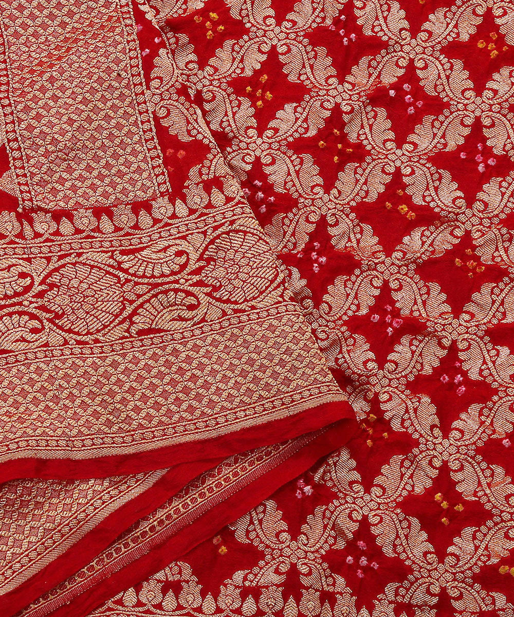 Red_Handloom_Bandhej_Georgette_Banarasi_Dupatta_with_Zari_Border_WeaverStory_04
