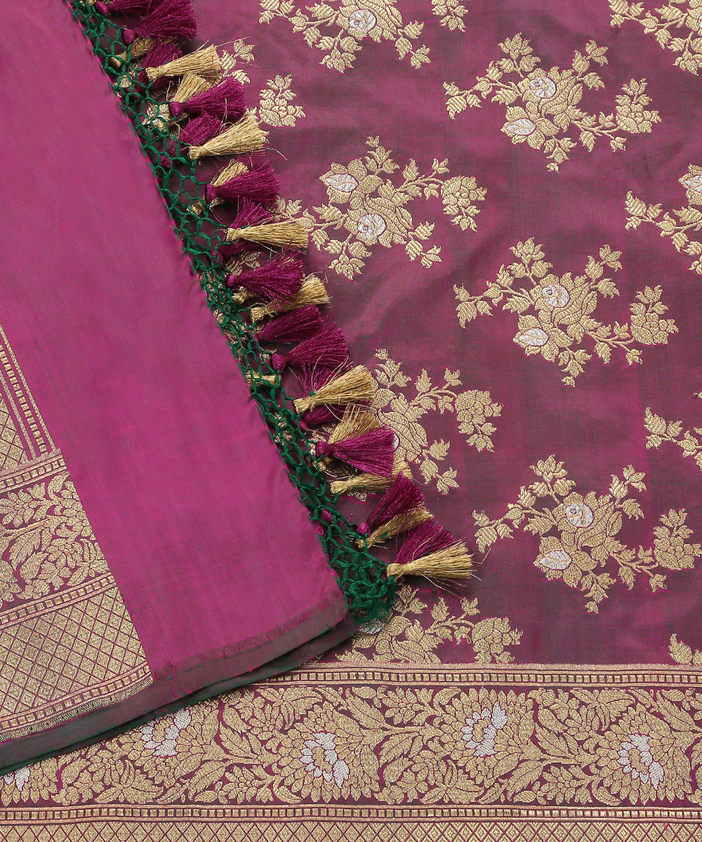 Handloom_Purple_And_Green_Dual_Tone_Katan_Silk_Kadhwa_Dupatta_With_Floral_Bunches_WeaverStory_04