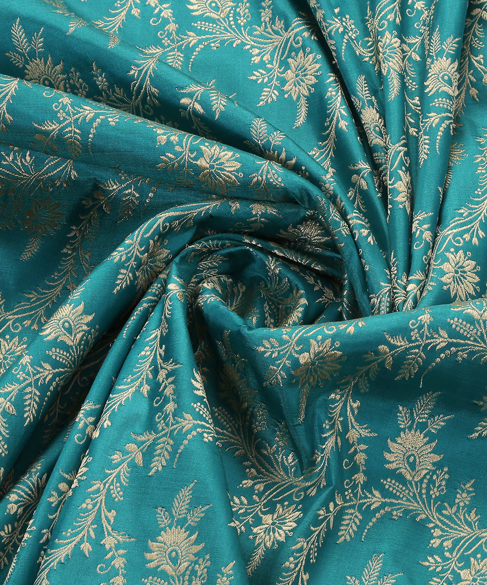 Handloom_Blue_Pure_Katan_Silk_Banarasi_Dupatta_with_Kadhwa_Jaal_WeaverStory_05