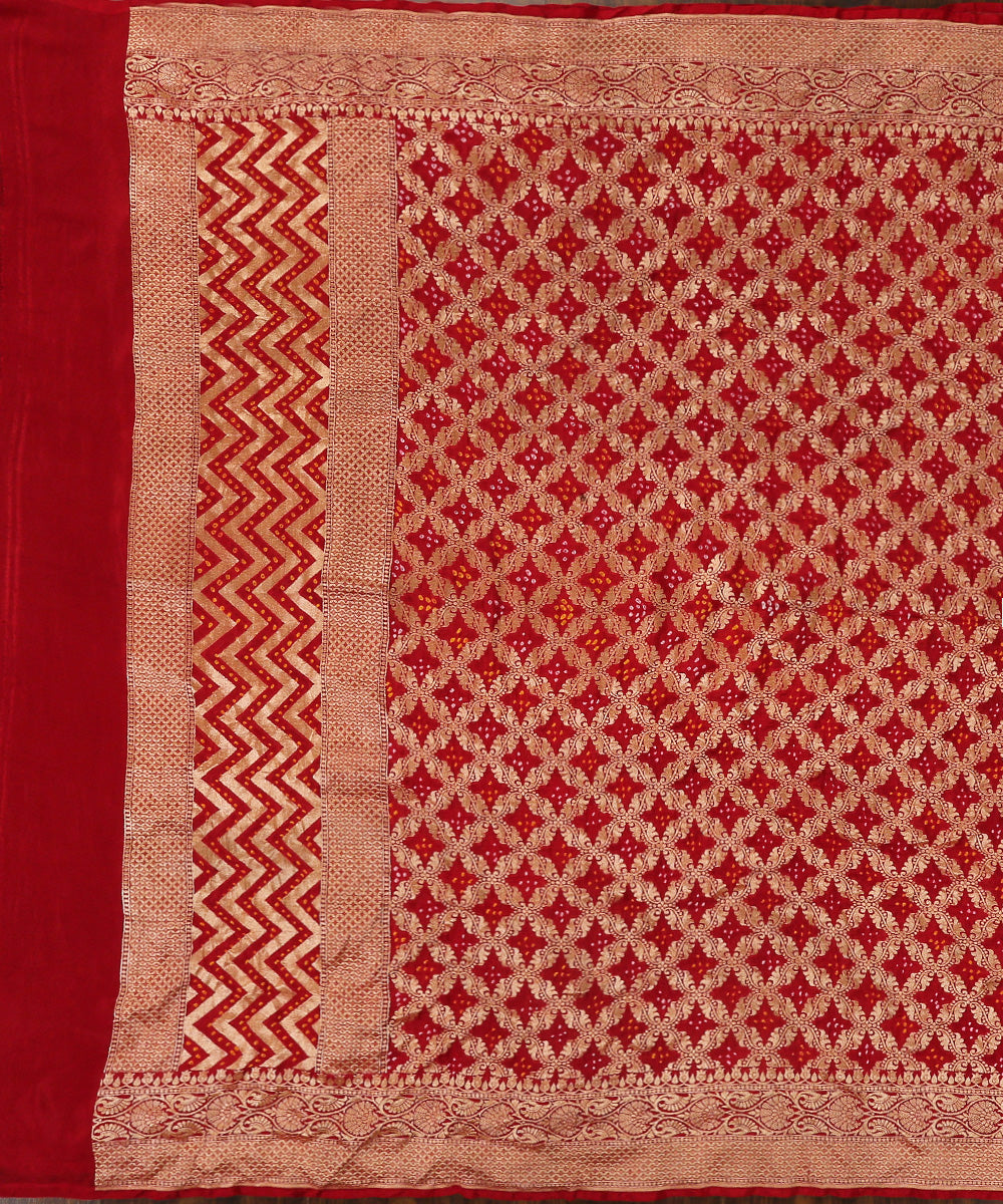Handloom_Red_Cutwork_Weave_Banarasi_Bandhej_Georgette_Dupatta_WeaverStory_02