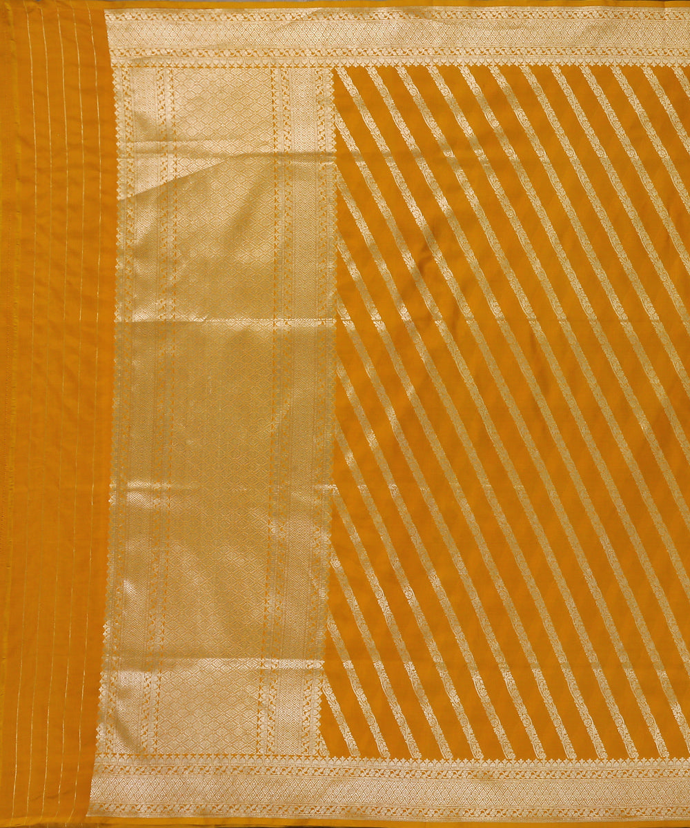 Handloom_Mustard_Yellow_Pure_Katan_Silk_Banarasi_Dupatta_With_Diagonal_Bel_WeaverStory_02