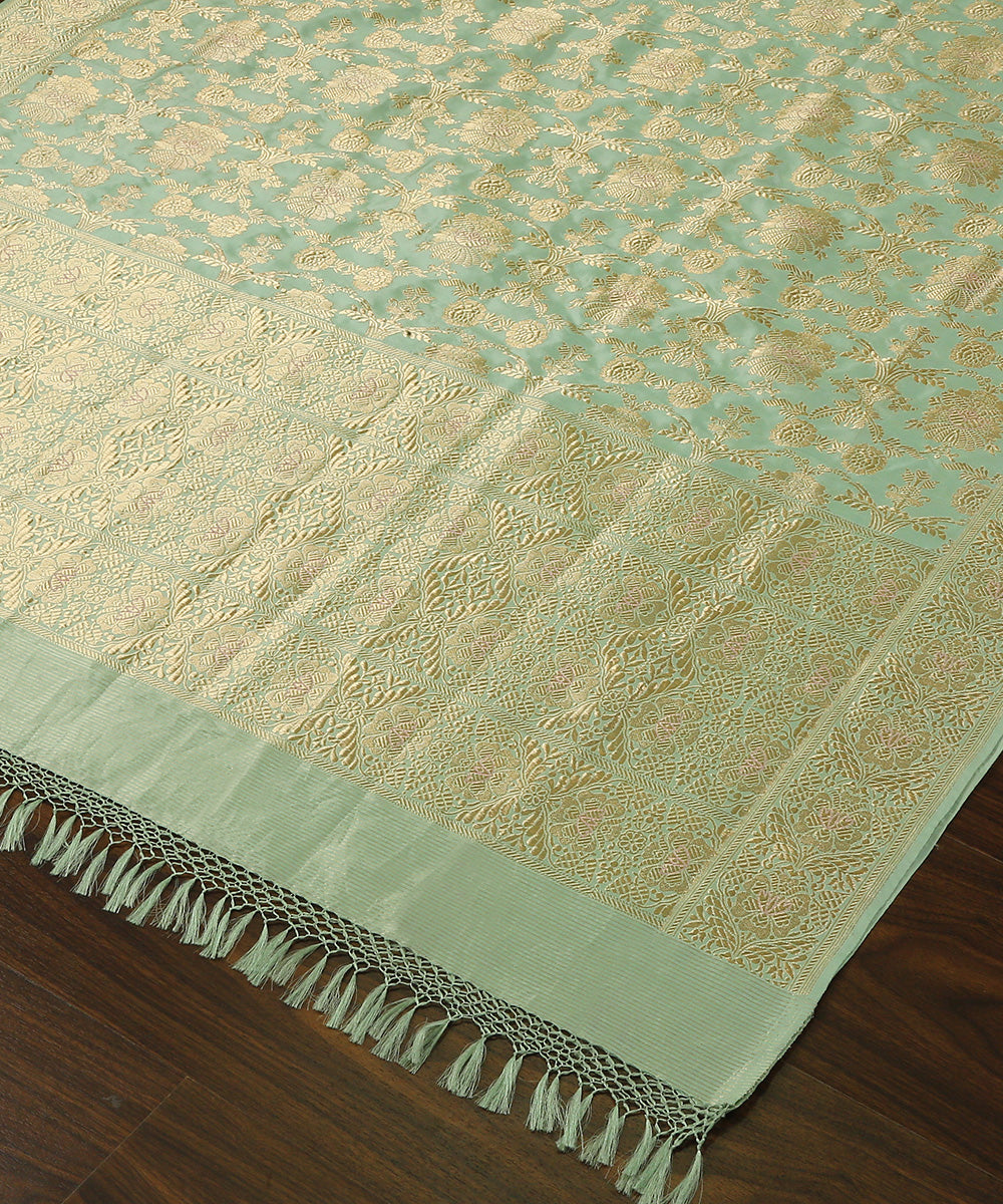 Handloom_Powder_Blue_Pure_Katan_Silk_Odhna_Jangla_Banarasi_Dupatta_WeaverStory_03