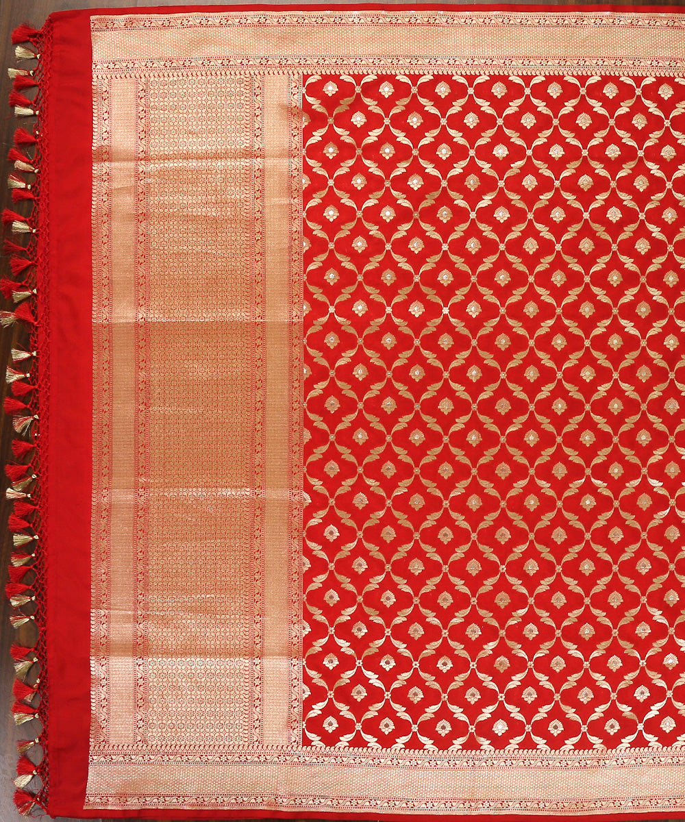 Handloom_Red_Pure_Katan_Silk_Banarasi_Dupatta_with_Cutwork_Jaal_WeaverStory_02