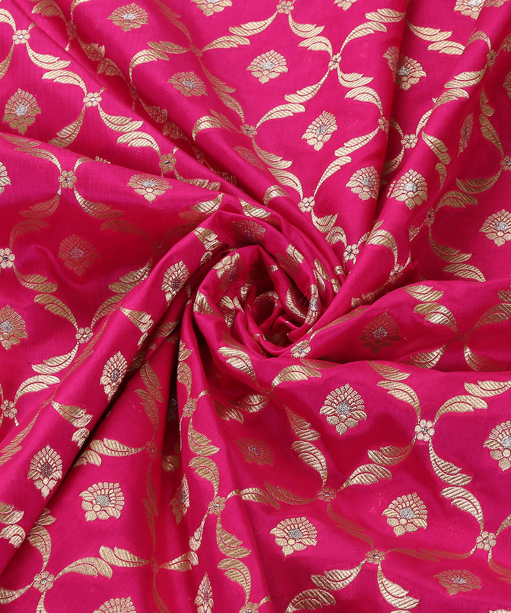 Rani_Pink_Handloom_Pure_Katan_Silk_Banarasi_Dupatta_with_Cutwork_Jaal_WeaverStory_05