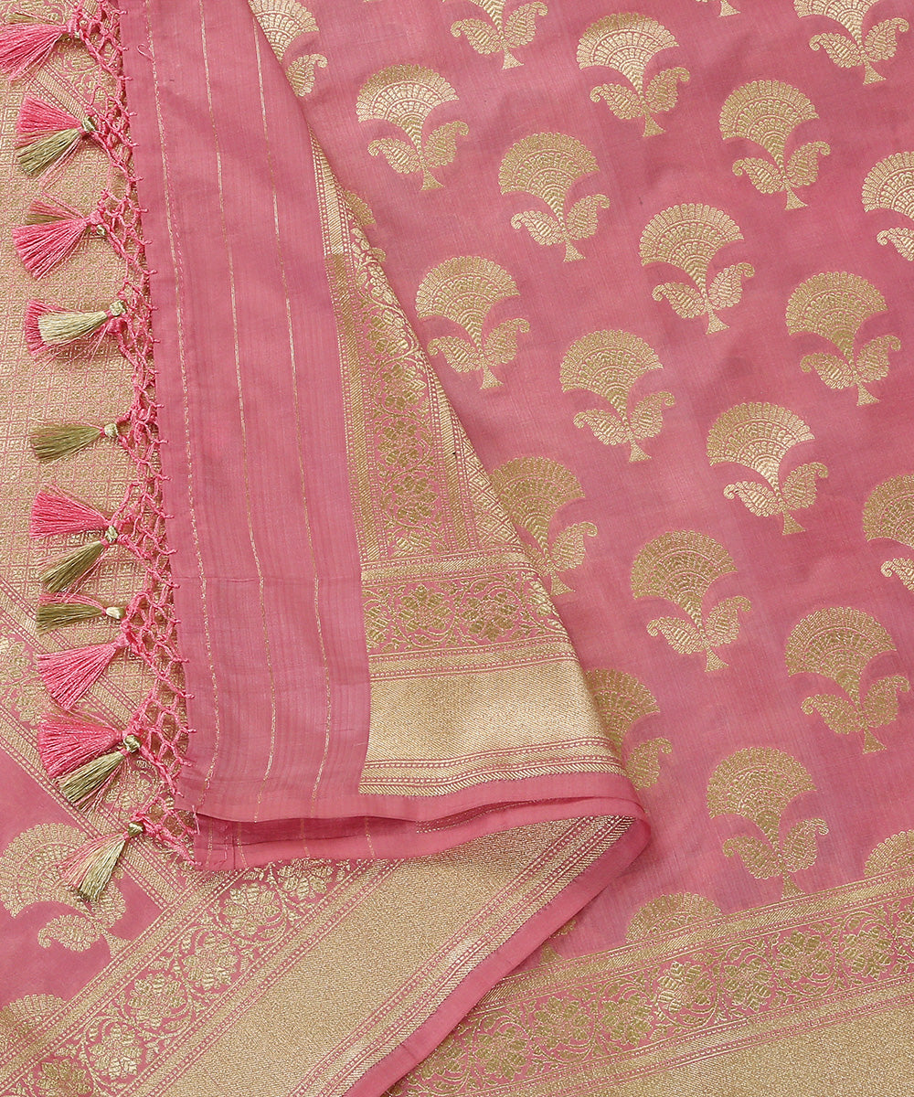 Handloom_Rose_Pink_Pure_Katan_Silk_Banarasi_Dupatta_with_Cutwork_Booti_WeaverStory_04