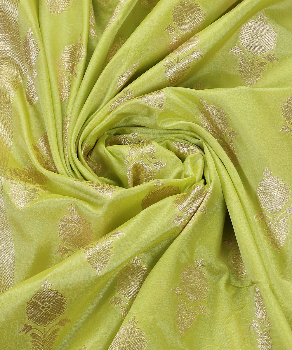 Handloom_Pista_Green_Banarasi_Pure_Katan_Silk_Banarasi_Dupatta_with_Cutwork_Booti_WeaverStory_05