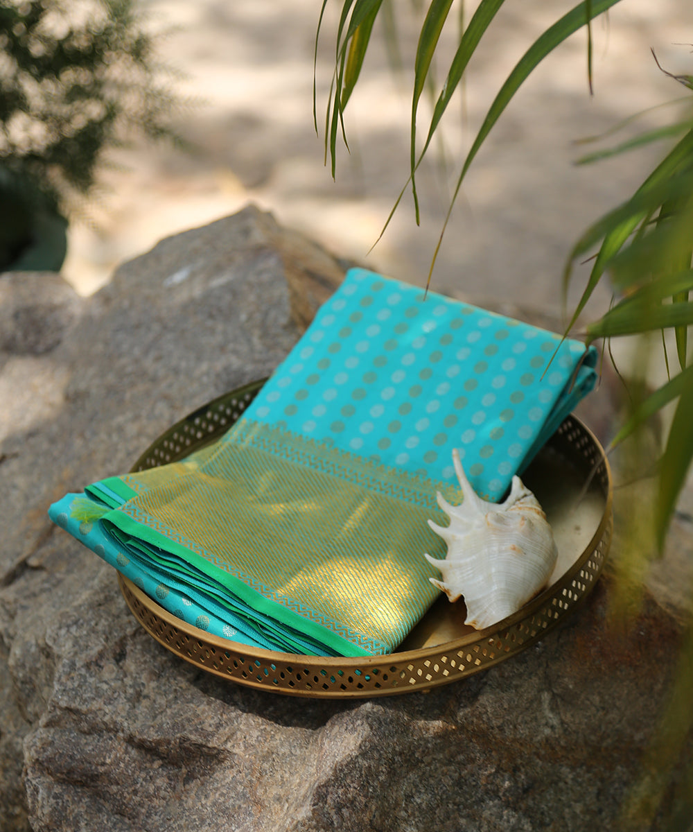 Handloom_Blue_Pure_Zari_Kanjivaram_Dupatta_With_Gold_And_Silver_Zari_Rudraksh_Motifs_WeaverStory_01