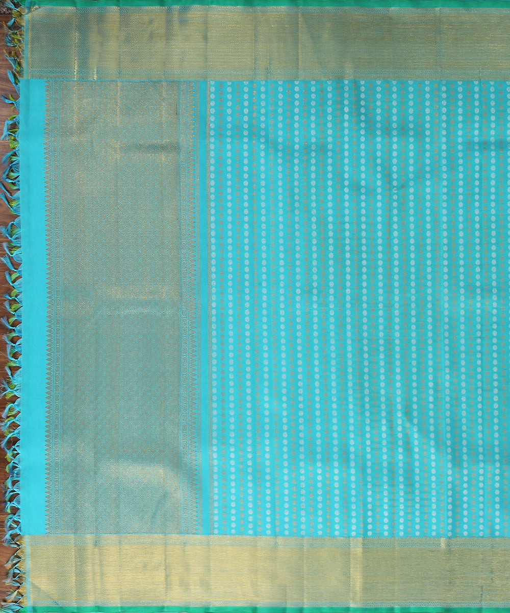 Handloom_Blue_Pure_Zari_Kanjivaram_Dupatta_With_Gold_And_Silver_Zari_Rudraksh_Motifs_WeaverStory_02