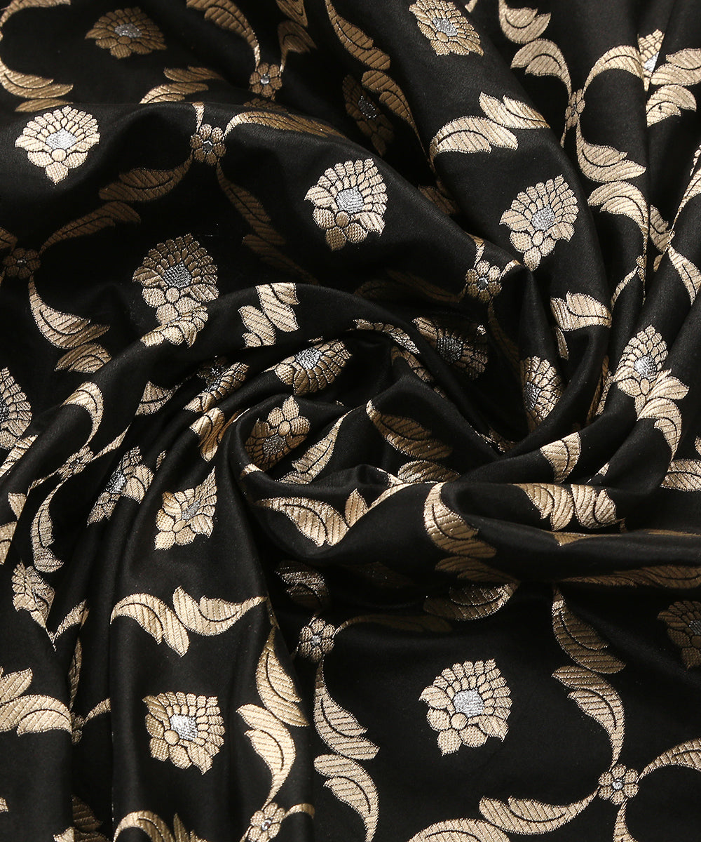 Black_Handloom_Pure_Katan_Silk_Banarasi_Dupatta_with_Cutwork_Jaal_WeaverStory_05