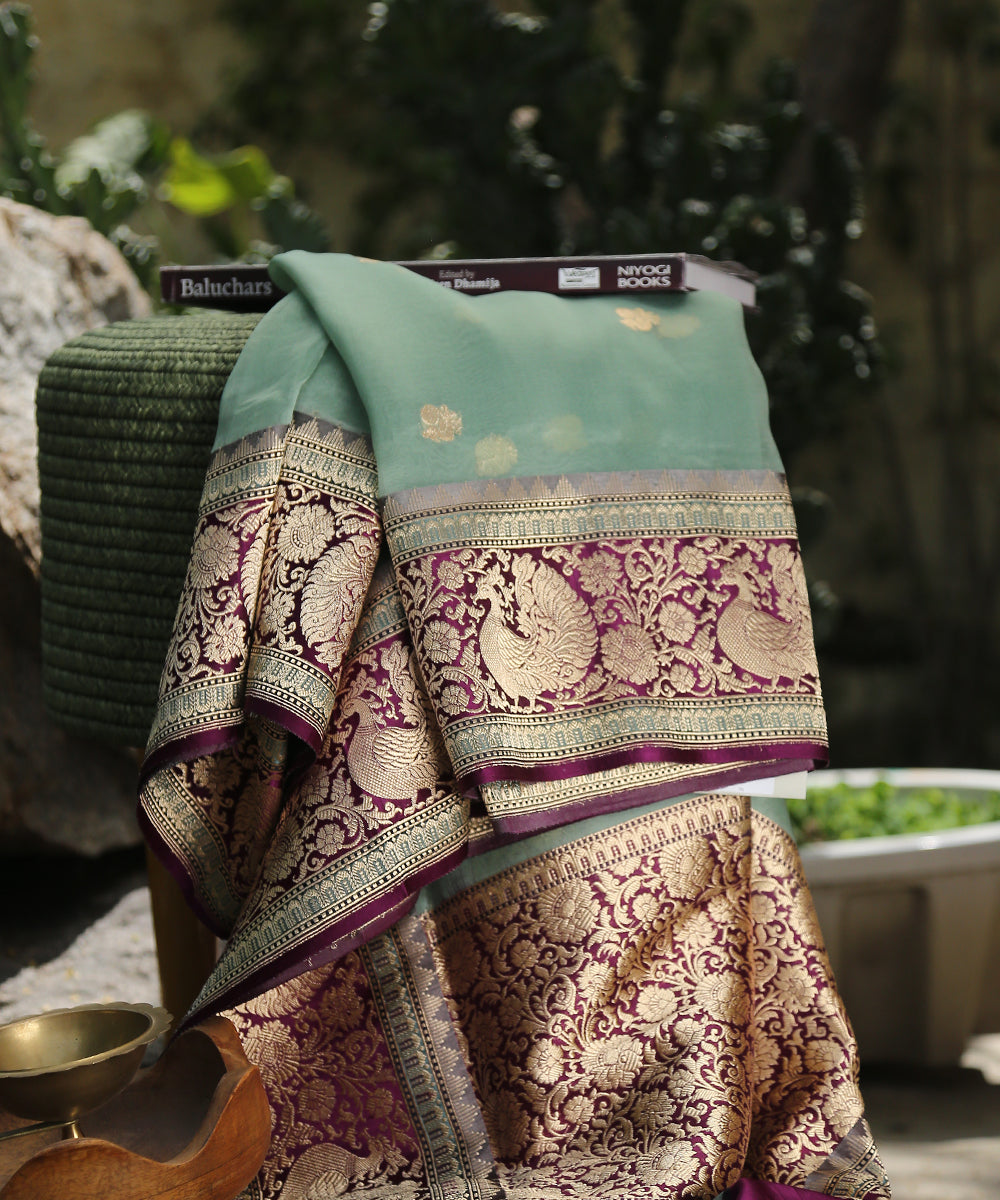 Sage_Green_Handloom_Pure_Organza_Banarasi_Dupatta_With_Kadhwa_Booti_And_Purple_Shikargah_Border_WeaverStory_01