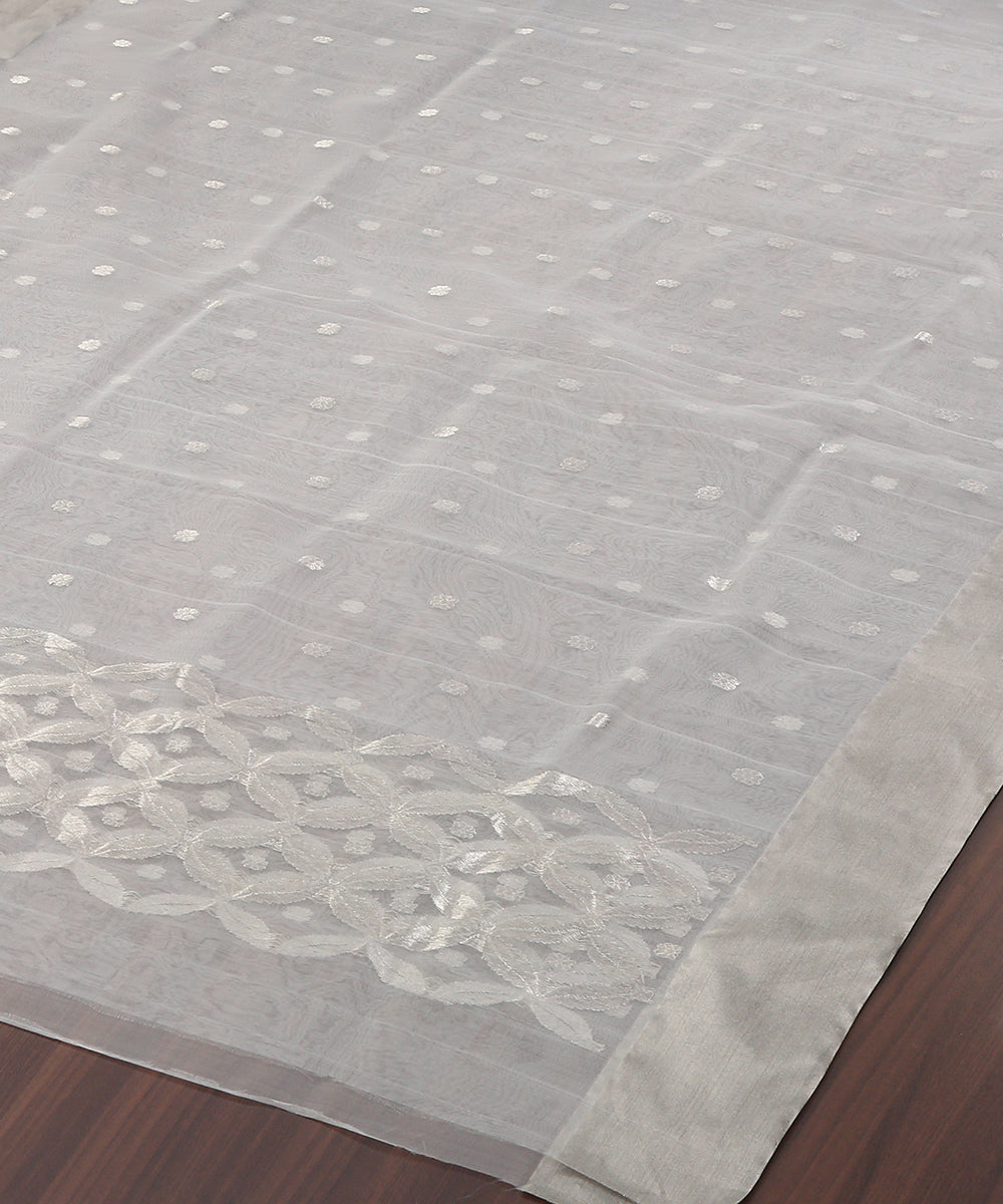 White_Handloom_Kora_Silk_Chanderi_Dupatta_With_Zari_Booti_WeaverStory_03