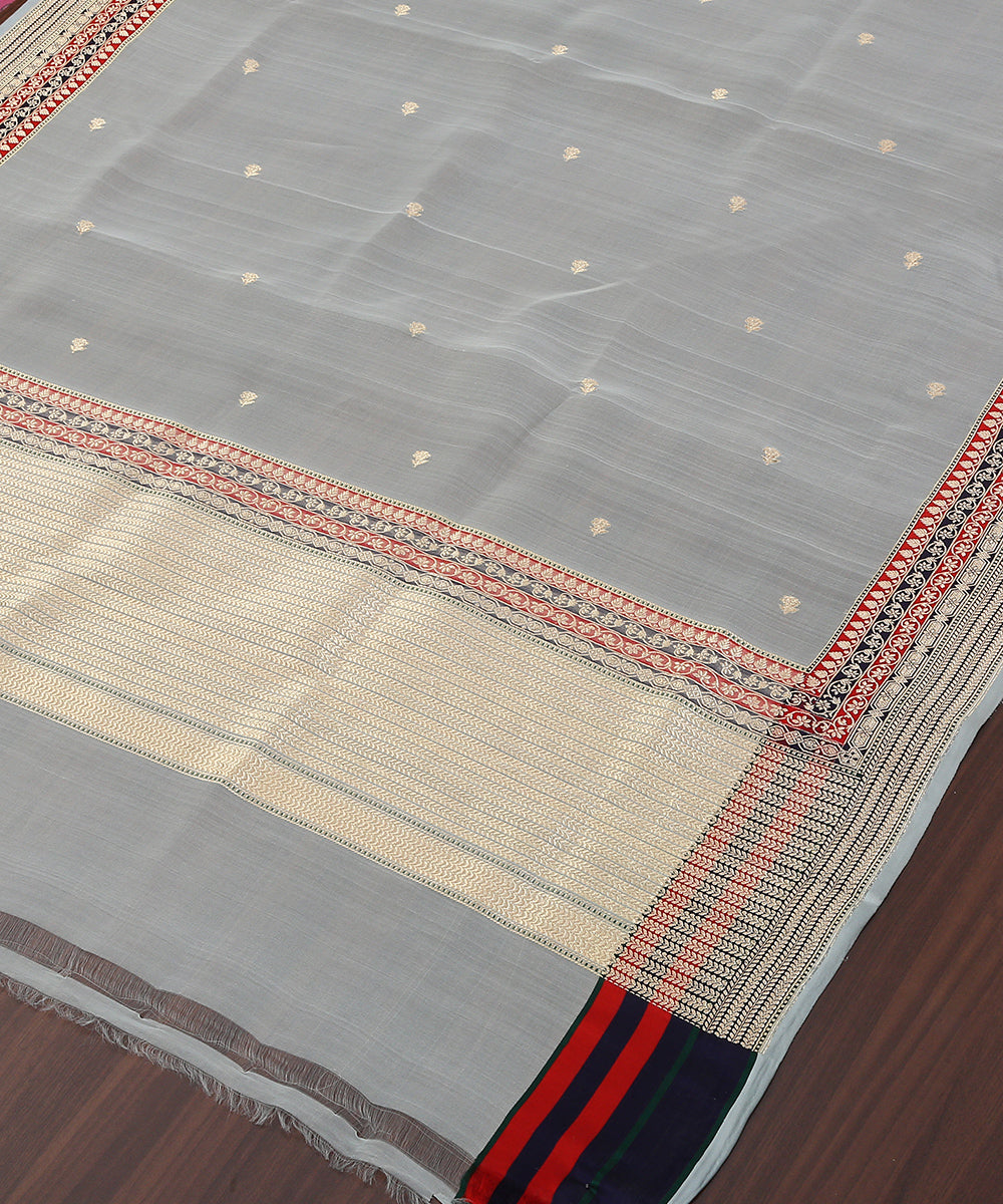 Ice_Blue_Handloom_Organza_Banarasi_Dupatta_With_Kadhwa_Booti_And_Satin_Border_WeaverStory_03