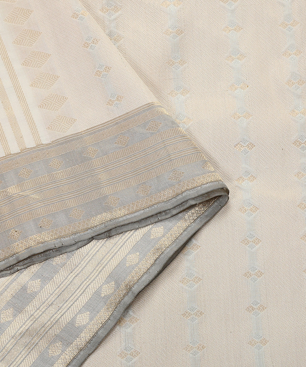 Beige_Handloom_Pure_Katan_Silk_Banarasi_Dupatta_with_Meenakari_Booti_WeaverStory_04