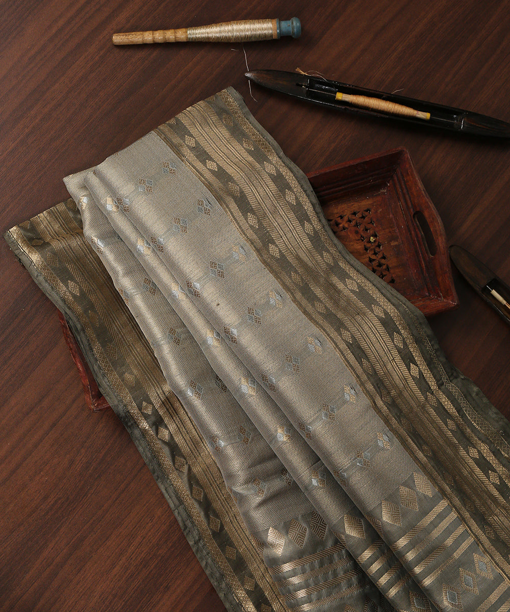Handloom_Grey_Pure_Silk_Katan_Silk_Dupatta_with_Olive_Meenakari_Border_WeaverStory_01