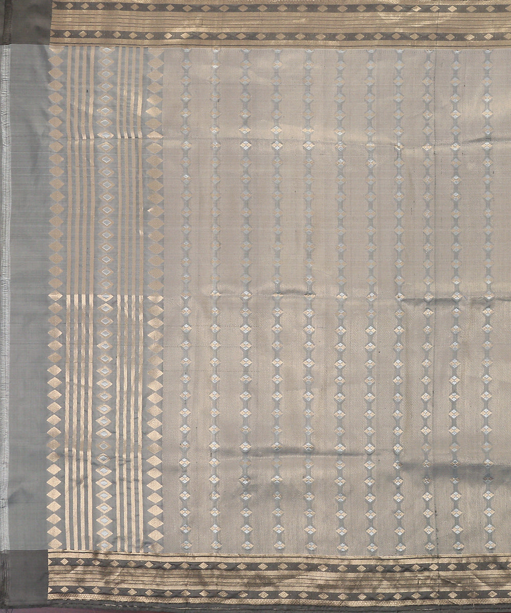 Handloom_Grey_Pure_Silk_Katan_Silk_Dupatta_with_Olive_Meenakari_Border_WeaverStory_02
