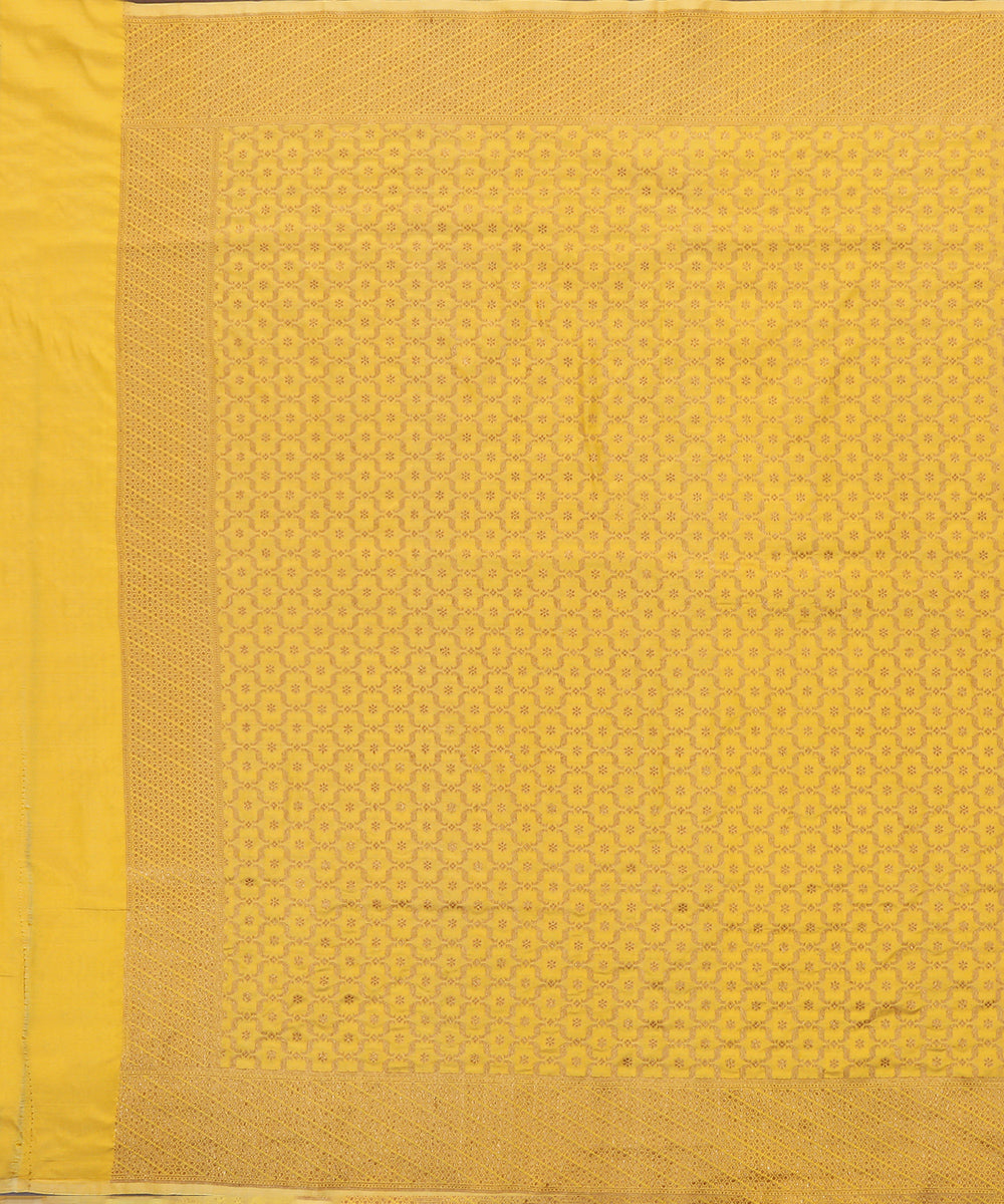 Yellow_Handloom_Pure_Katan_Silk_Banarasi_Jaal_Dupatta_With_Antique_Zari_WeaverStory_02