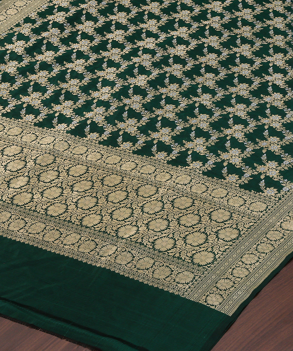 Handloom_Emerald_Green_Pure_Katan_Silk_Banarasi_Dupatta_With_Cutwork_Jaal_WeaverStory_03