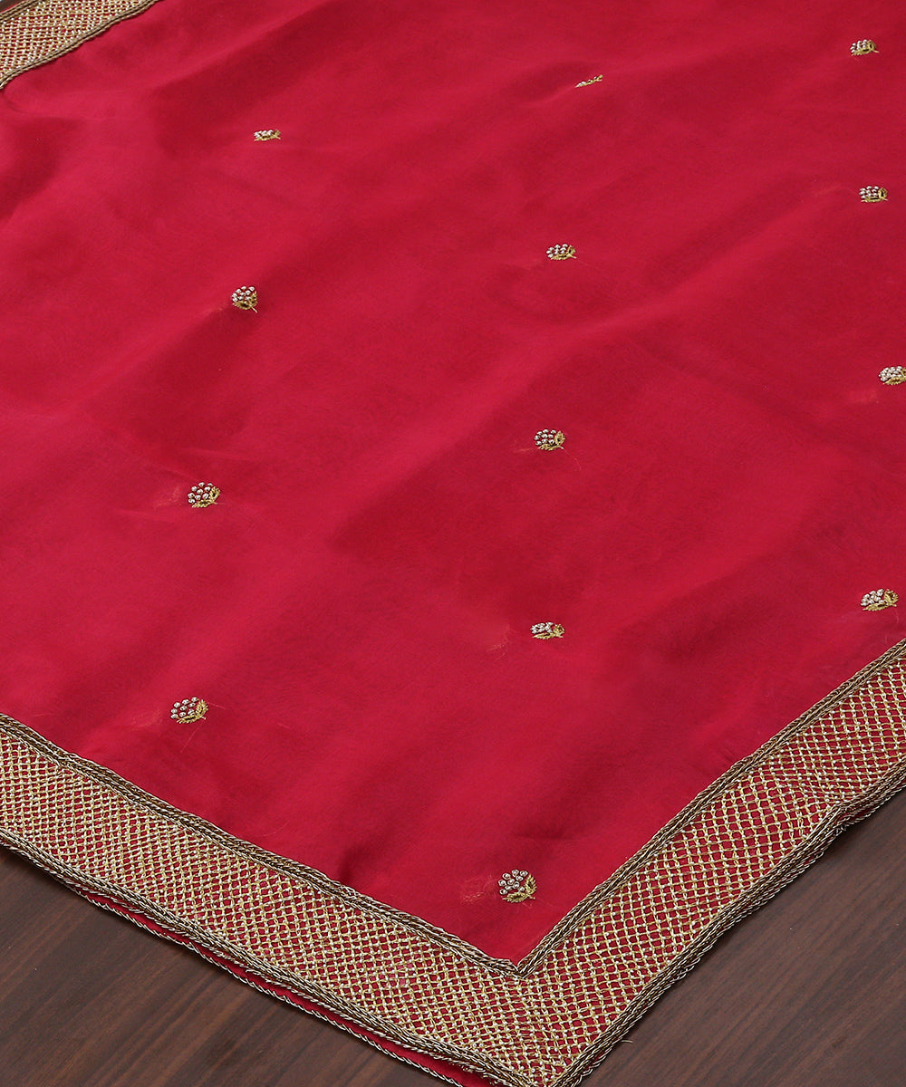 Red_Handloom_Pure_Organza_Embroidered_Dupatta_With_Zardozi_Border_WeaverStory_03