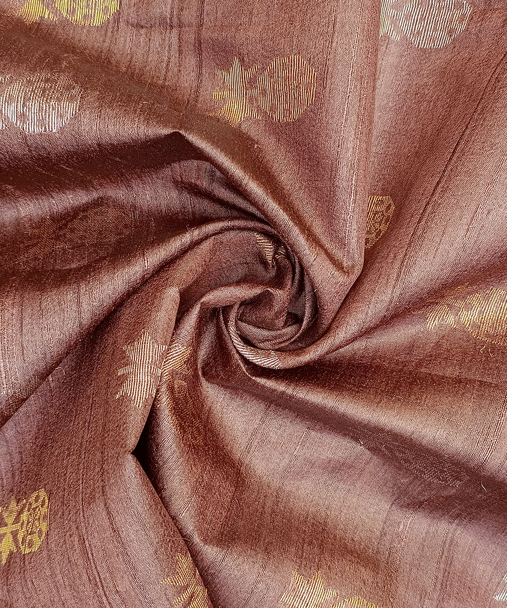 Handloom_Old_Rose_Pure_Kosa_Silk_Dupatta_With_Silver_And_Golden_Boota_WeaverStory_05