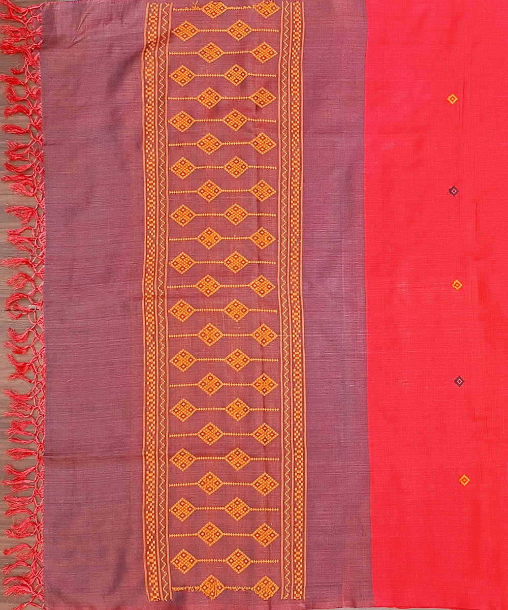 Tomato_Red_Handloom_Pure_Kosa_Silk_Dupatta_With_Booti_WeaverStory_02