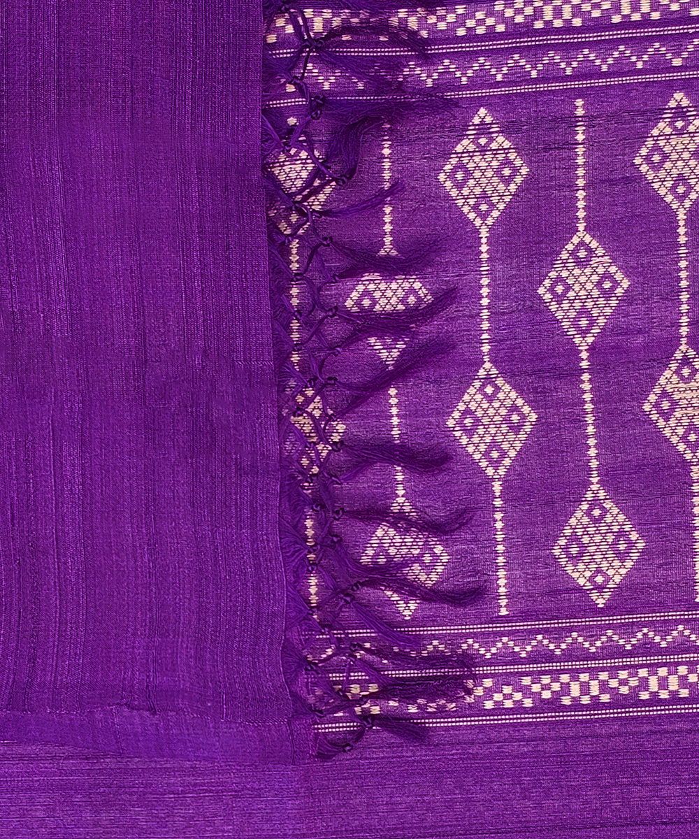 Handloom_Violet_Pure_Kosa_Silk_Dupatta_With_Diamond_Booti_WeaverStory_04