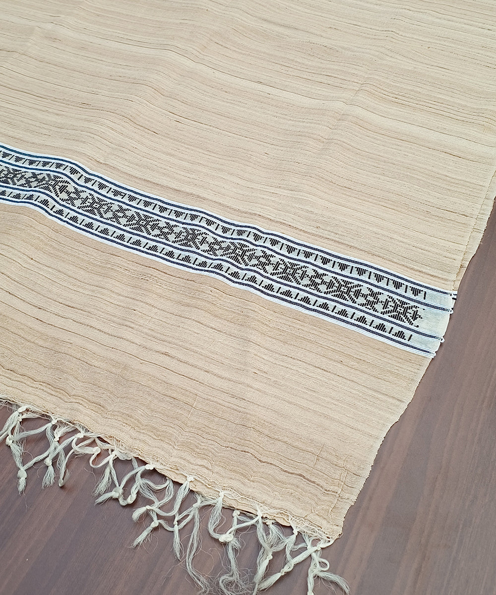 Beige_Handloom_Pure_Kosa_Silk_Dupatta_With_Geometrical_On_Palla_WeaverStory_03