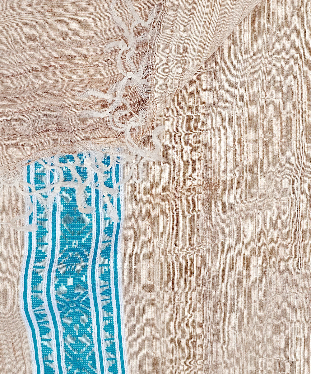 Handloom_Beige_Pure_Kosa_Silk_Dupatta_With_Teal_Geometrical_Border_On_Palla_WeaverStory_04