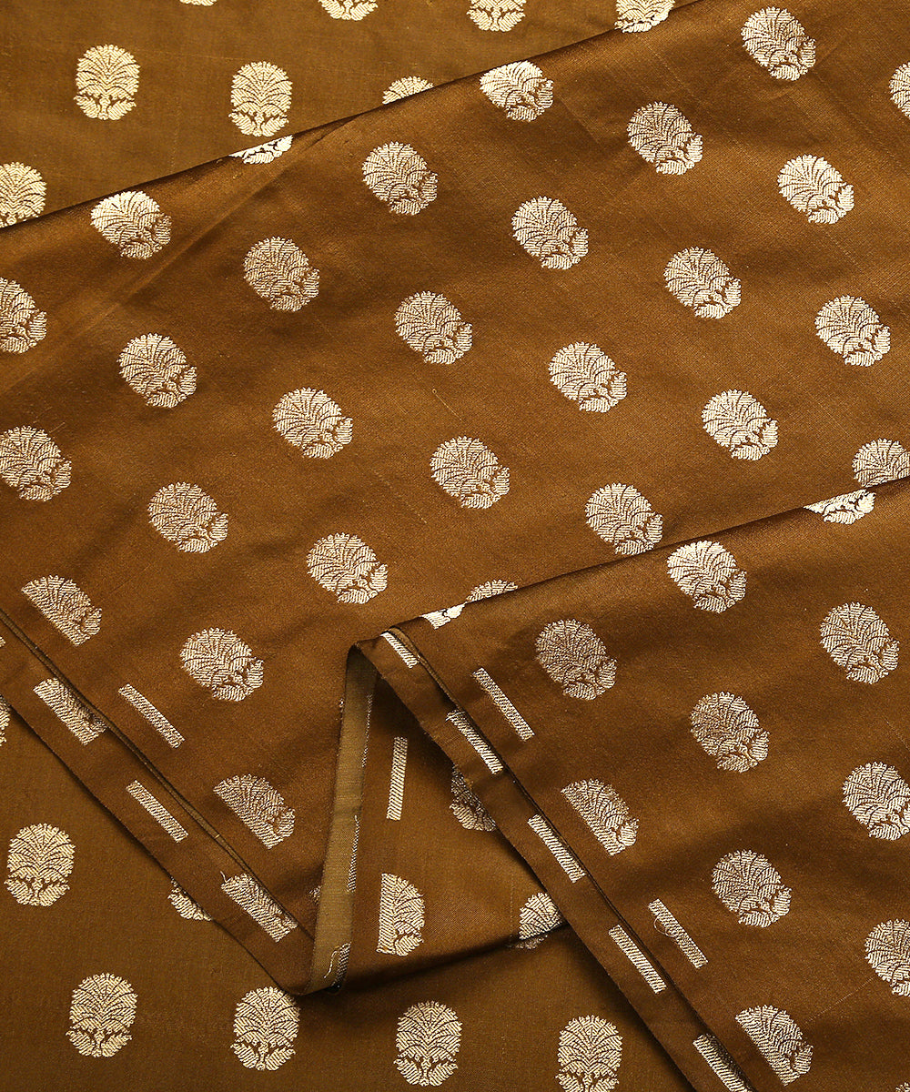 Handloom_Brown_Satin_Silk_Banarasi_Fabric_with_Gold_Zari_Booti_WeaverStory_04