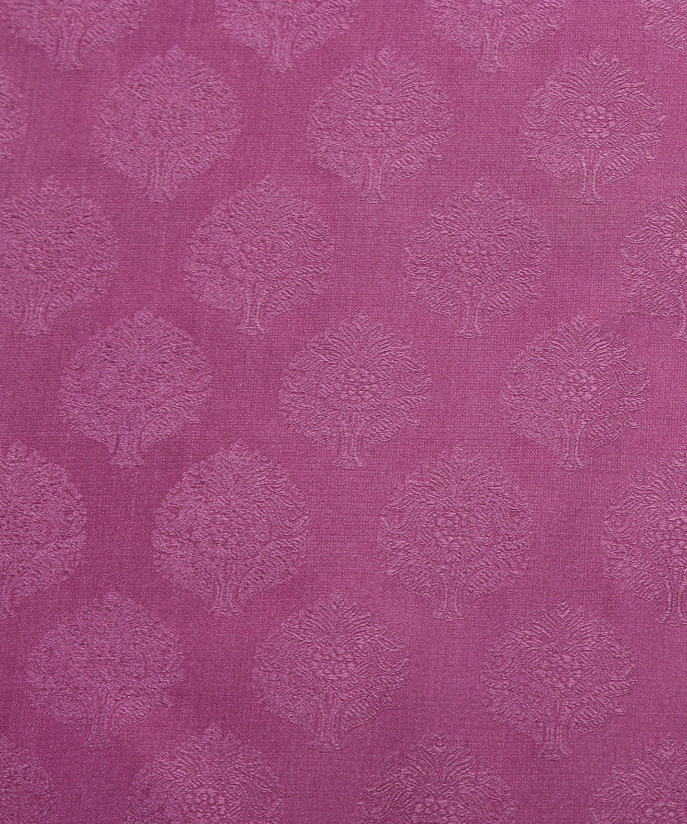 Handloom_Mauve_Pure_Katan_Silk_Tanchoi_Banarasi_Fabric_WeaverStory_03