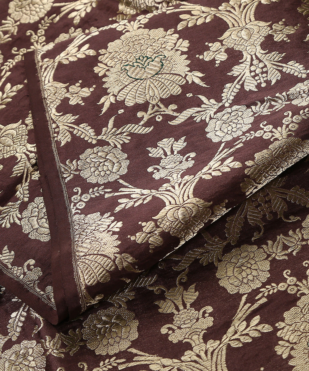 Brown_Handloom_Pure_Katan_Silk_Banarasi_Fabric_With_Odhna_Jaal_WeaverStory_04