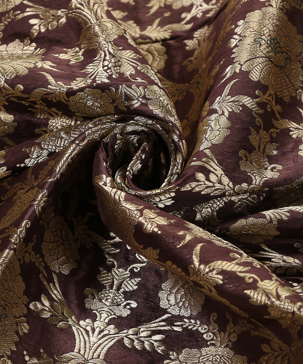 Brown_Handloom_Pure_Katan_Silk_Banarasi_Fabric_With_Odhna_Jaal_WeaverStory_05