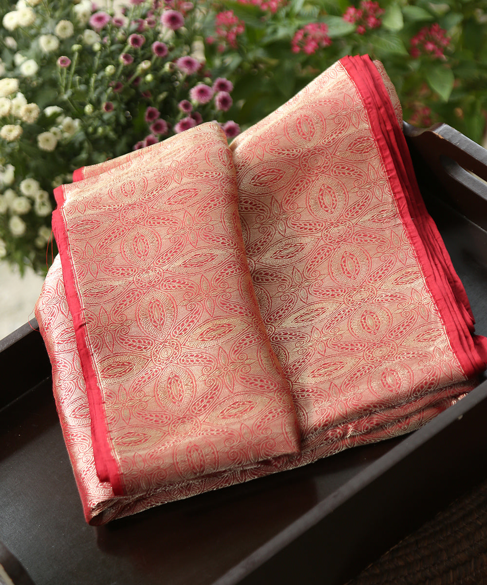 Maroon_Handloom_Kimkhab_Pure_Katan_Silk_Banarasi_Fabric_With_Tested_Zari_WeaverStory_01
